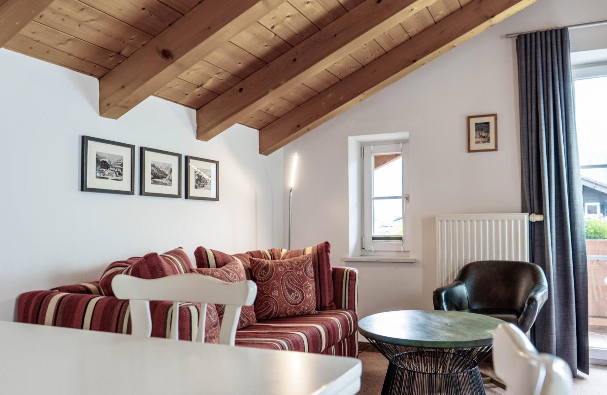 Gaestehaus Quirin Гармиш-Партенкирхен Экстерьер фото
